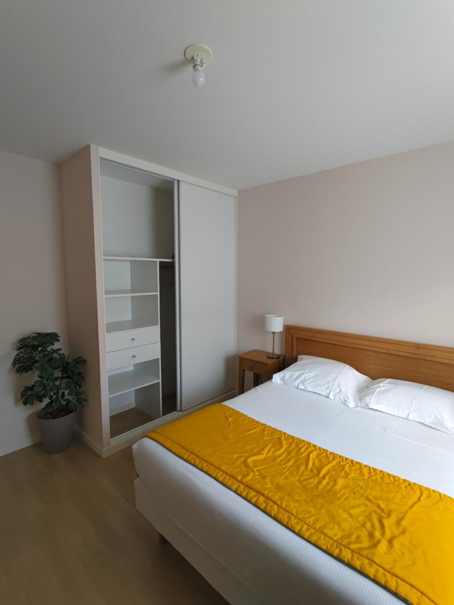 Domitys Le Griffon D'Or Aparthotel Saint-Brieuc Exterior photo